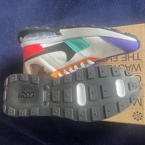 Women’s Nike Air Max Safari